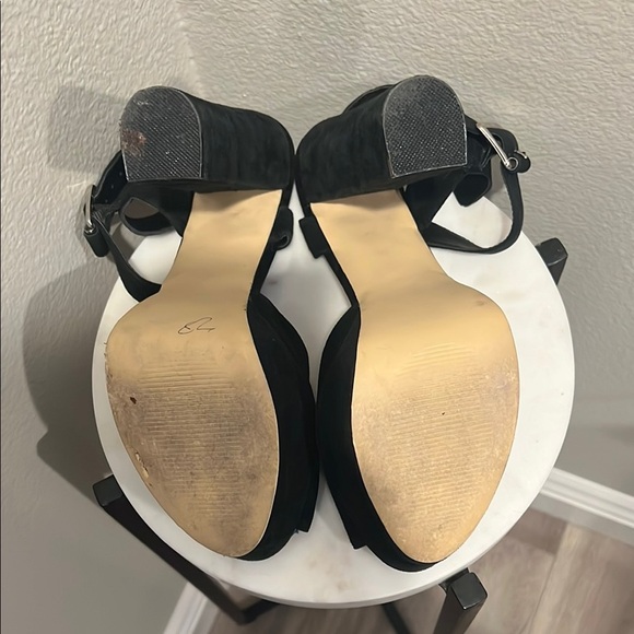 Steve Madden Black Block Heel Sandals - Picture 3 of 3